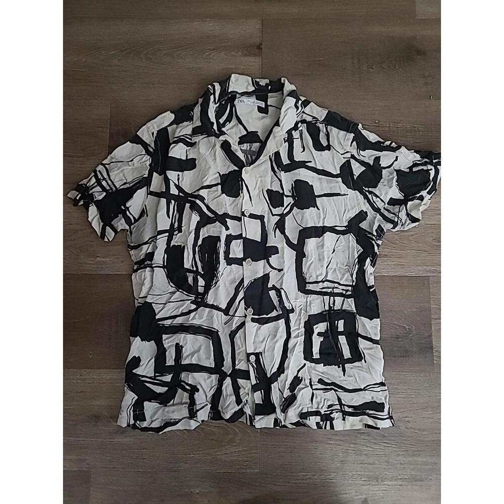 Zara Button Up Abstract Shirt Womens Large Black White